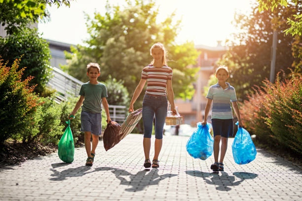 Best Commercial Cleanout Services  in Centereach, NY